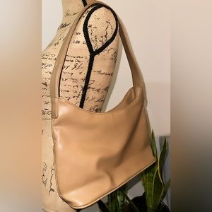 Like New Bay Studio hand bag